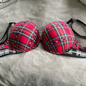 PINK Victoria Secret bra